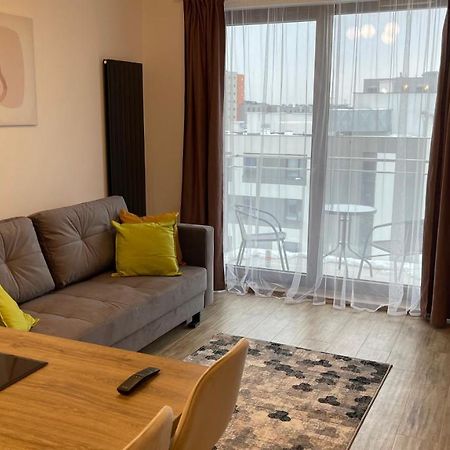 2-Room In New House, Wola 华沙 外观 照片