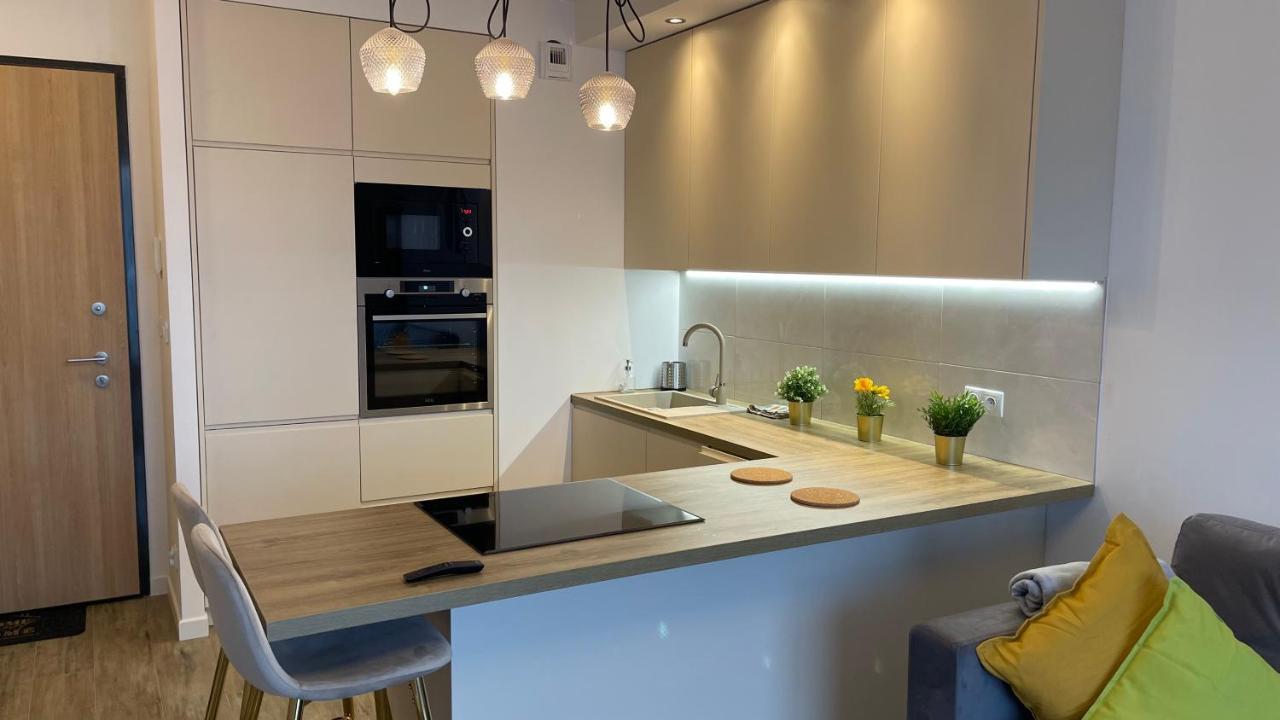 2-Room In New House, Wola 华沙 外观 照片
