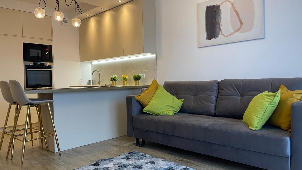 2-Room In New House, Wola 华沙 外观 照片